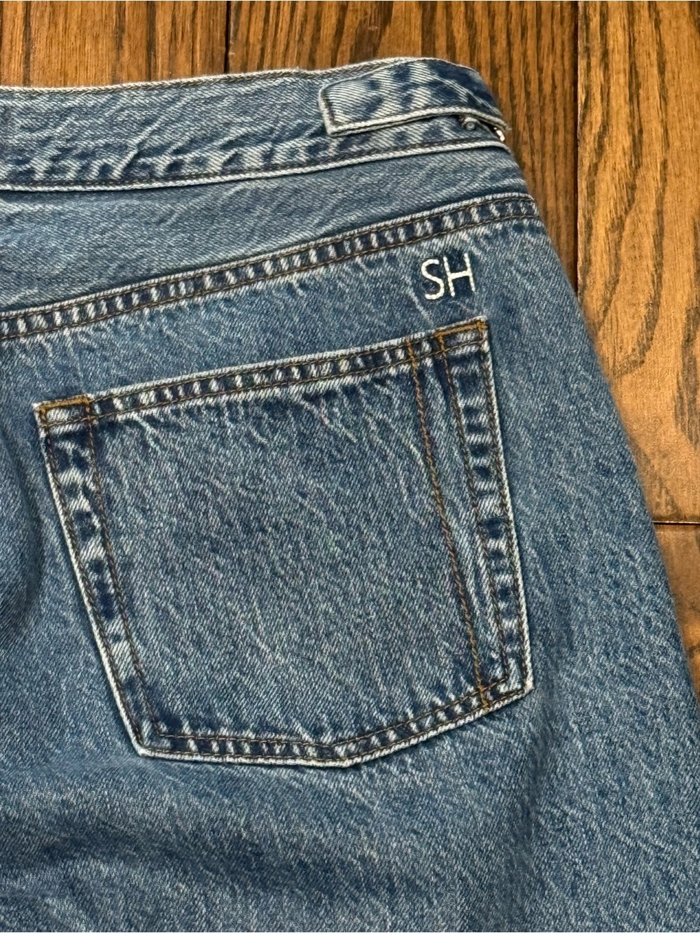 Still here Buckle Jean - Picture 8 of 9